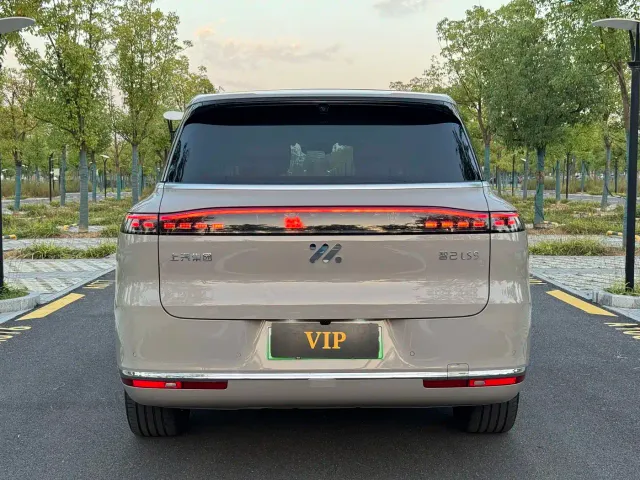 IM Motors LS9 — Фото автомобиля 5