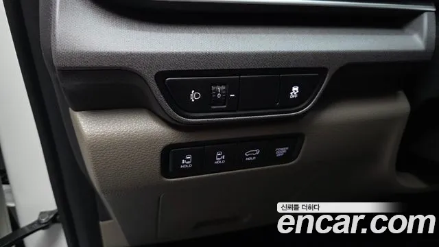 Kia Carnival — Фото автомобиля 28