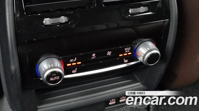 BMW 5 Series G30 — Фото автомобиля 29
