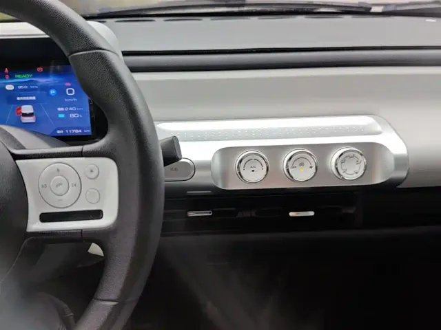 Wuling Air EV — Фото автомобиля 12
