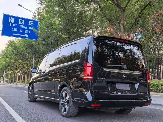 Mercedes-Benz V-Class — Фото автомобиля 5