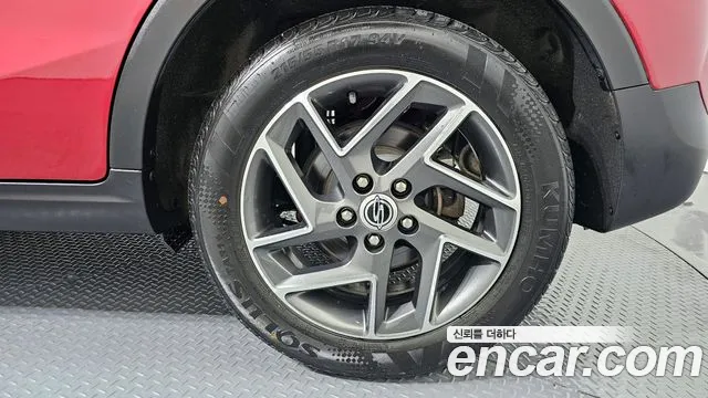 KG_Mobility_Ssangyong TIBOLI Very New Tivoli Бензин 1.5 2WD — Фото автомобиля 21