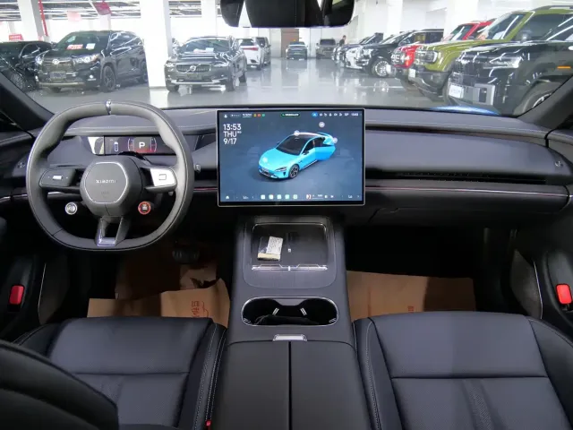 Xiaomi SU7 — Фото автомобиля 13