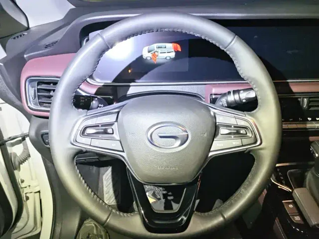 GAC Trumpchi M6 — Фото автомобиля 15