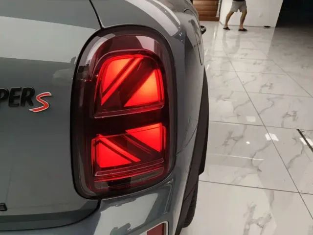 MINI Countryman — Фото автомобиля 7