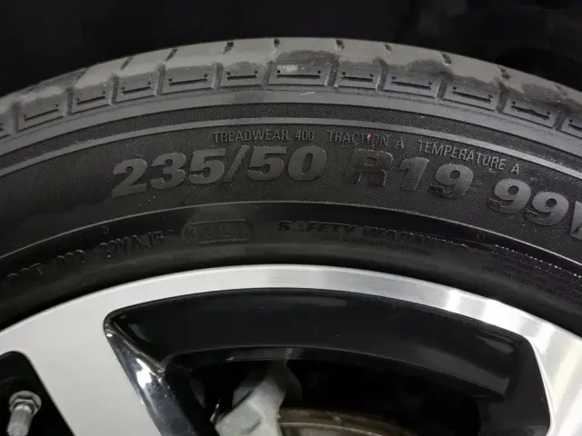 BYD Song L DM-i — Фото автомобиля 24
