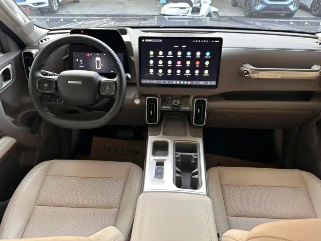 Haval Big Dog — Фото автомобиля 11