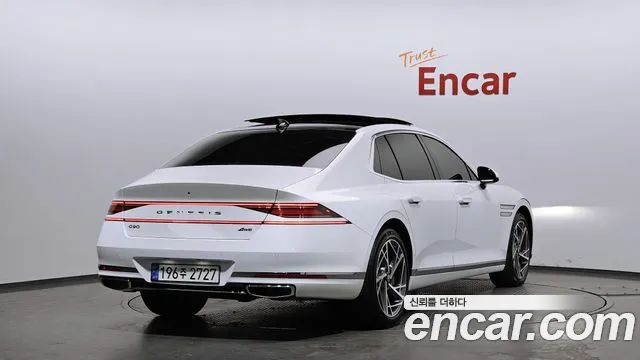 Genesis G90 Бензин 3.5 турбо AWD — Фото автомобиля 2