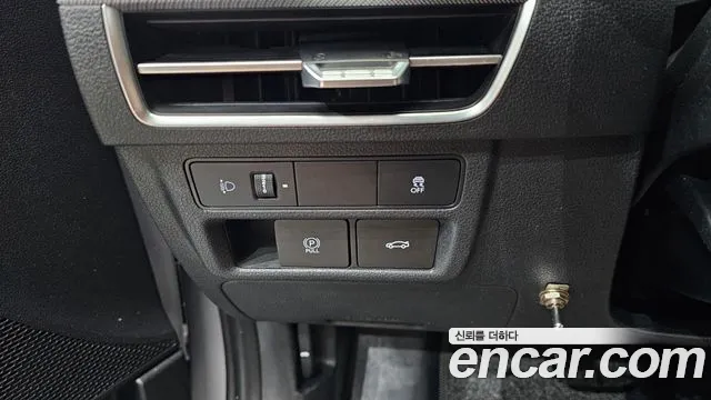 Hyundai Sonata Sonata Edge(DN8) 2.0 LPG(Коммерческий) — Фото автомобиля 18