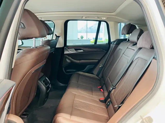 BMW X3 — Фото автомобиля 8