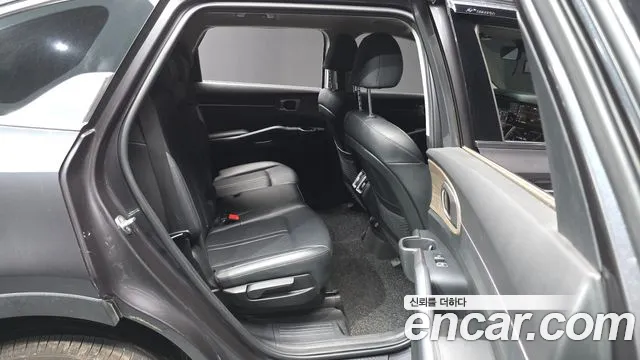 Kia Sorento Sorento 4-е поколение Дизель 2.2 2WD — Фото автомобиля 10