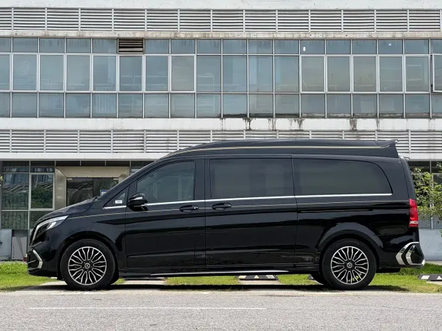 Mercedes-Benz V-Class — Фото автомобиля 7