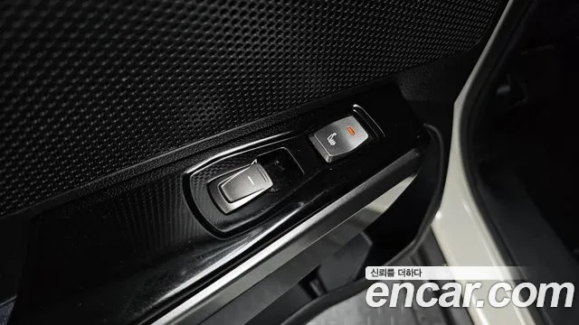 KG_Mobility_Ssangyong TIBOLI Very New Tivoli Бензин 1.5 2WD — Фото автомобиля 20