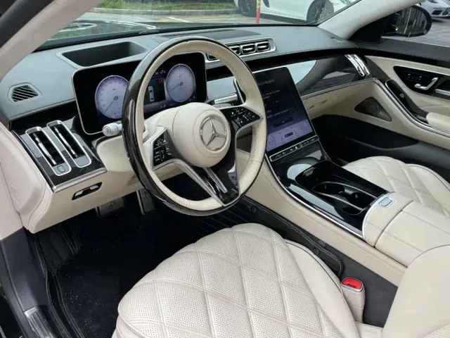 Mercedes-Benz Maybach S-Class — Фото автомобиля 9