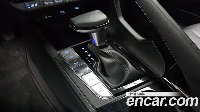 Hyundai Avante CN7 — Фото автомобиля 12