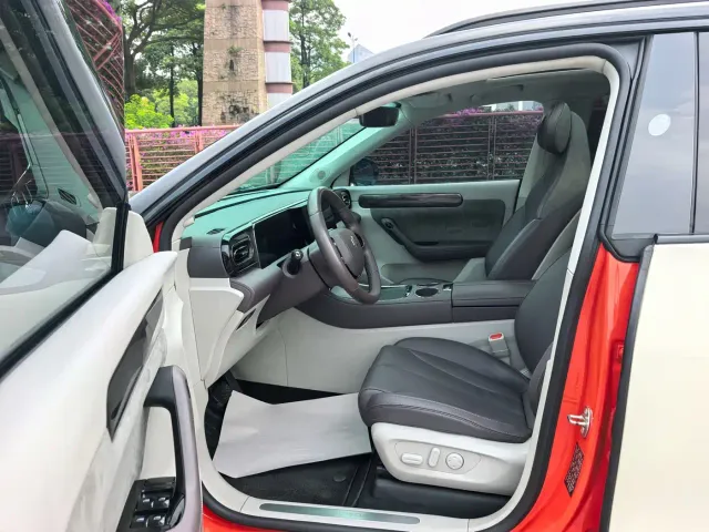 Leapmotor Leapmotor C11 2021 Facelift Luxury Edition — Фото автомобиля 4