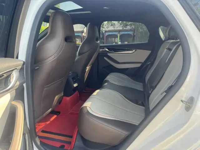 BYD Qin PLUS — Фото автомобиля 5