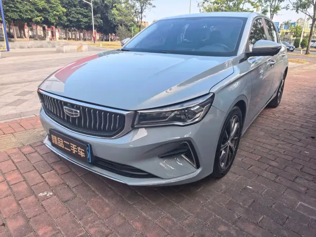 Фотография автомобиля — Geely Emgrand