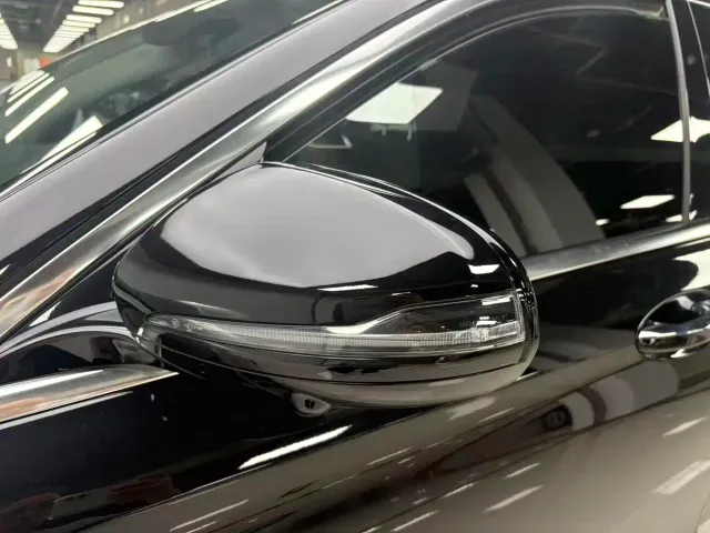 Mercedes-Benz E-Class — Фото автомобиля 29