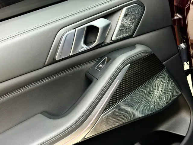 BMW X5 M — Фото автомобиля 19