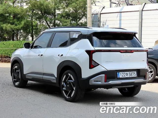 Kia Seltos Generation 2 — Фото автомобиля 3