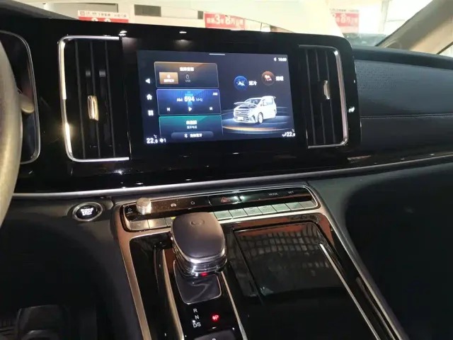 GAC Trumpchi M8 — Фото автомобиля 8