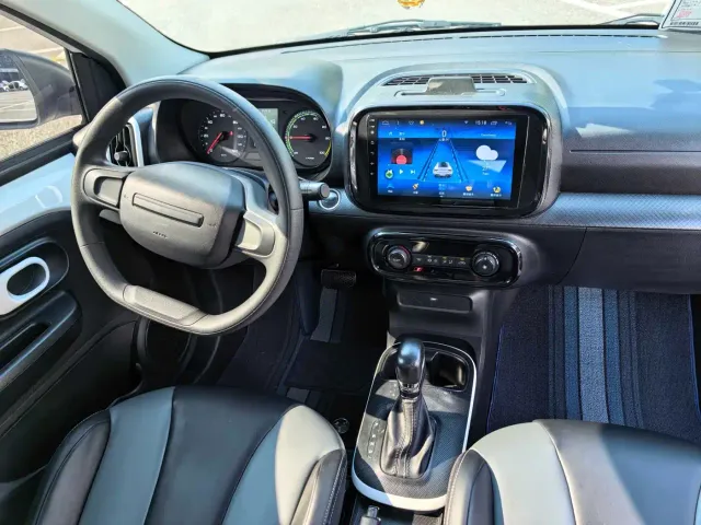 Roewe Clever — Фото автомобиля 11