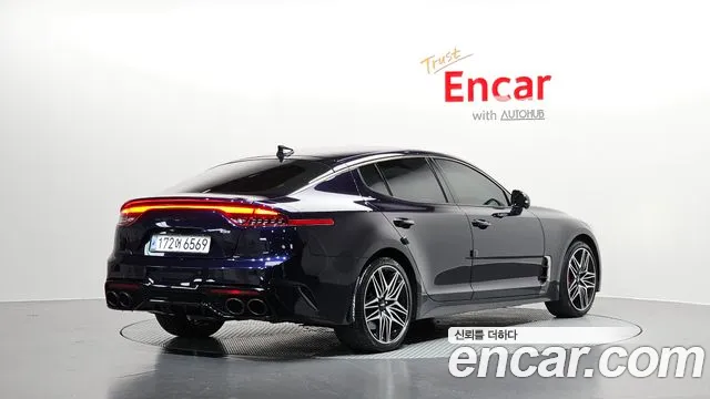 Фотография автомобиля — Kia Stinger Stinger Meister