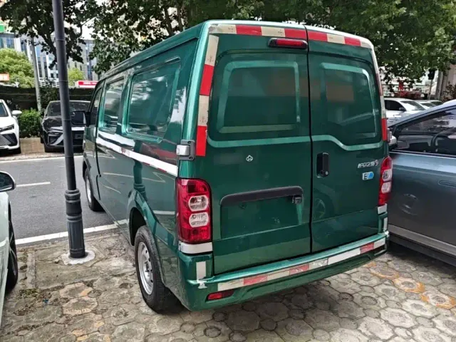 Changan Star 9 EV — Фото автомобиля 22