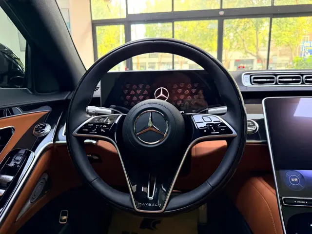 Mercedes-Benz Maybach S-Class — Фото автомобиля 15