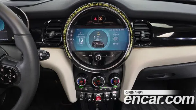 MINI Cooper — Фото автомобиля 15