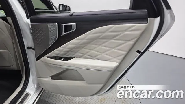 Kia K8 K8 Hybrid — Фото автомобиля 14