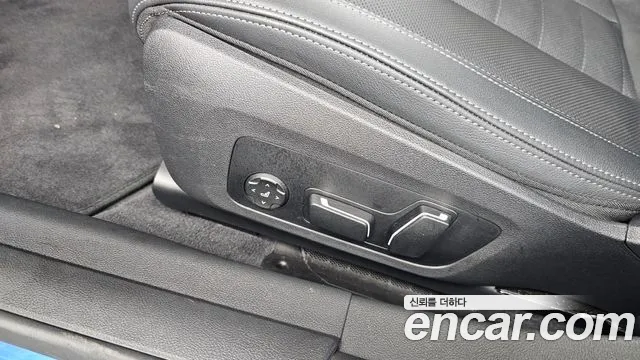 BMW 4-Series 4 серия (G22) 420i M Sport Gran Coupe — Фото автомобиля 26
