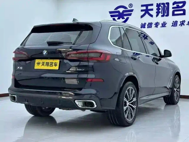 BMW X5 — Фото автомобиля 4