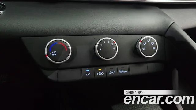 Hyundai AVANTE Avante (CN7) — Фото автомобиля 29