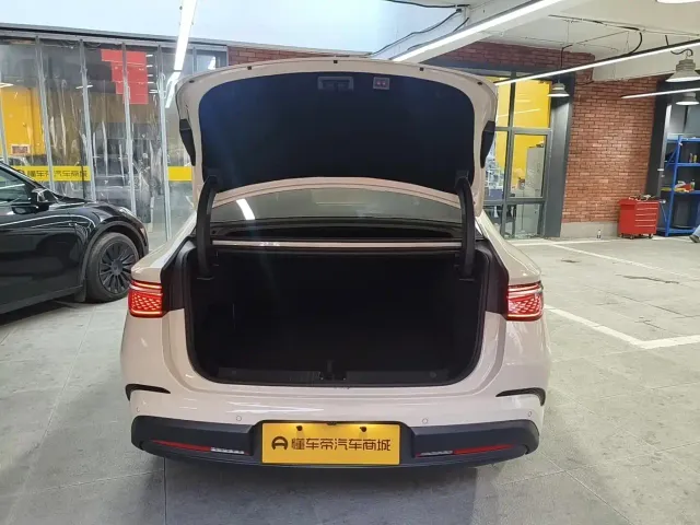 BYD Seal 07 DM-i — Фото автомобиля 19