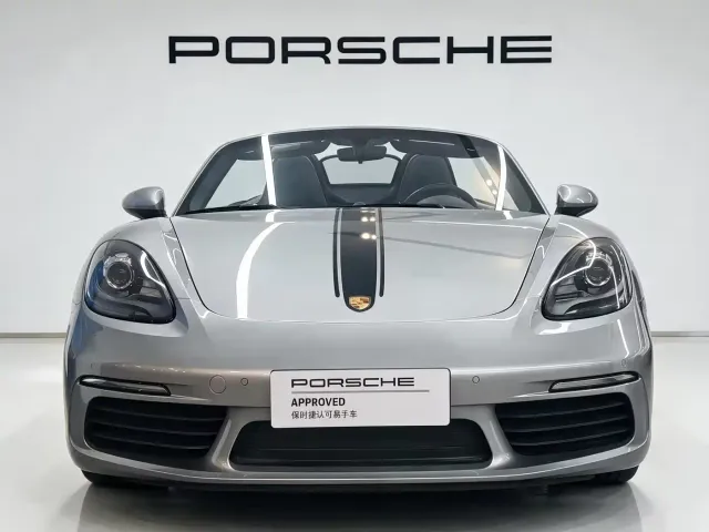 Porsche 718 — Фото автомобиля 2