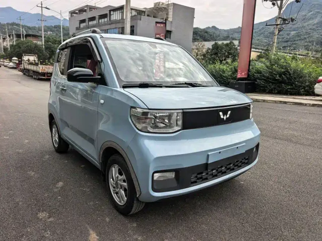 Wuling Hongguang Mini EV — Фото автомобиля 18