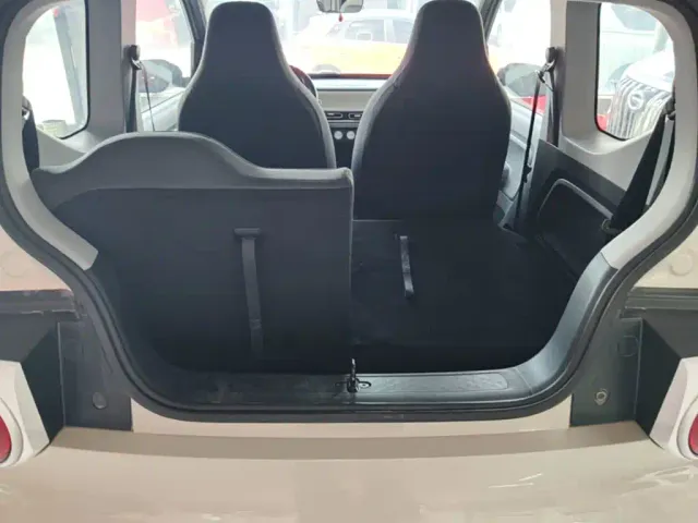 Wuling Hongguang Mini EV — Фото автомобиля 18