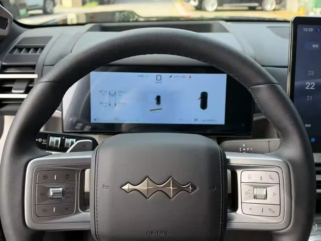 BYD FangChengBao Titanium 7 — Фото автомобиля 2