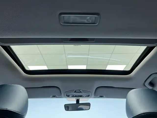 Geely Emgrand — Фото автомобиля 22