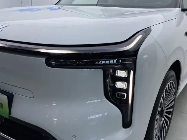 IM Motors LS8 — Фото автомобиля 7