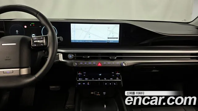 Hyundai Grandeur Grandeur (GN7) 2.5 Бензин 2WD — Фото автомобиля 14