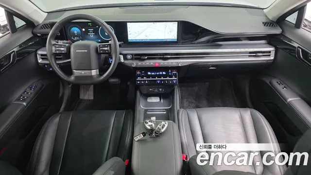 Hyundai Grandeur GN7 — Фото автомобиля 10