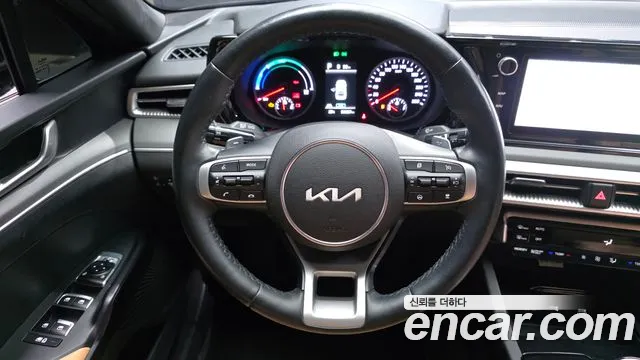 Kia K5 Generation 3 — Фото автомобиля 13