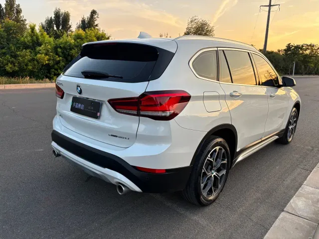 BMW X1 — Фото автомобиля 6