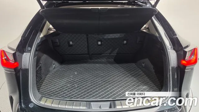 Lexus NX — Фото автомобиля 25