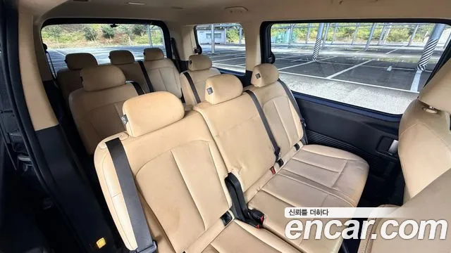 Hyundai Staria — Фото автомобиля 11