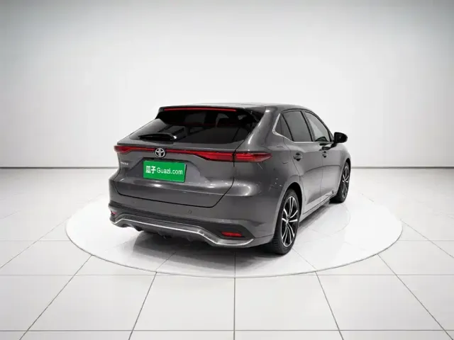 Toyota Harrier — Фото автомобиля 3