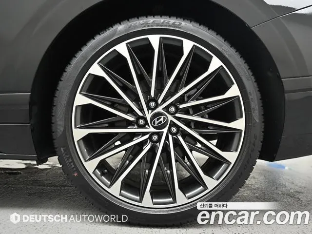Hyundai Grandeur Grandeur (GN7) 2.5 Бензин 2WD — Фото автомобиля 5